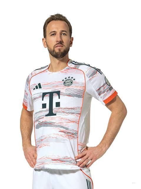 Bayern Munich 2025/2026 2nd kit